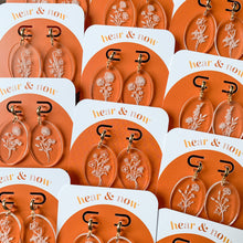 Load image into Gallery viewer, Birthday Bouquets