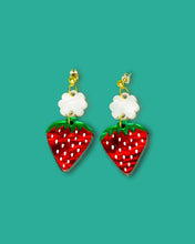 Load image into Gallery viewer, Strawberries

