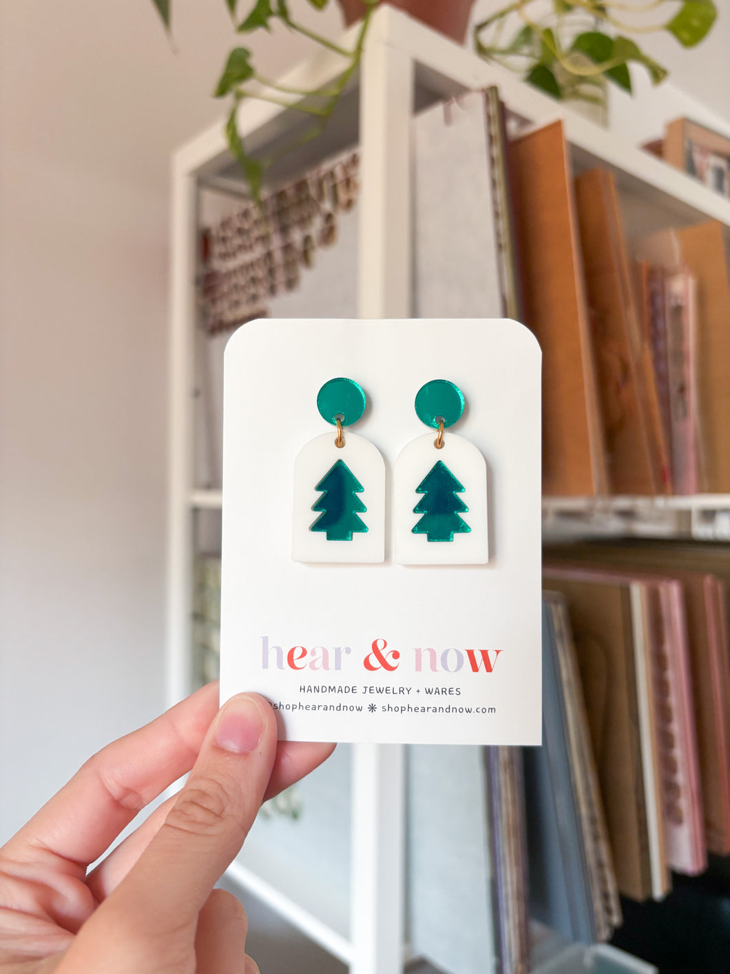 Christmas Shields - Green